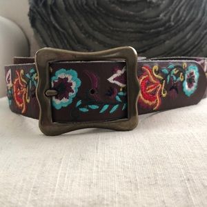 Lucky Brand leather embroidered belt EUC!!
